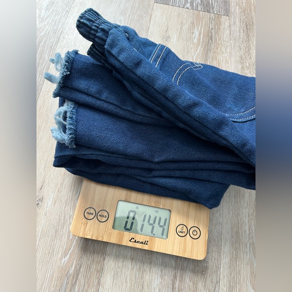 SOLD Levi’s Vintage Elastic High Waist Jeans Size 26 - Picture 11 of 11